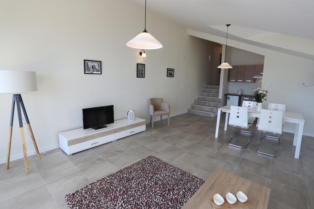 Adriadome Apartments Bijela Kültér fotó