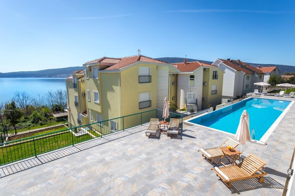 Adriadome Apartments Bijela Kültér fotó